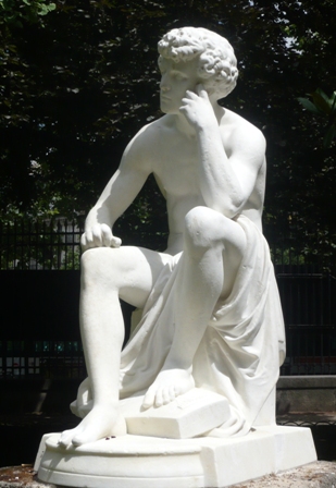 statue of man sitting down