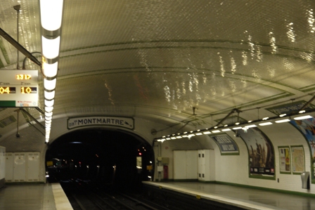 tunnel towards Montmartre