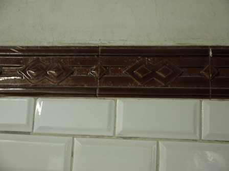 chocolate brown border tiles