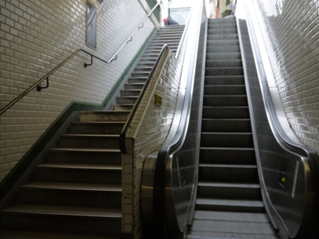 escalator