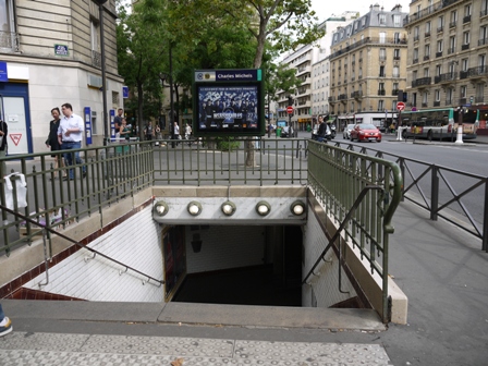 entrance to metro