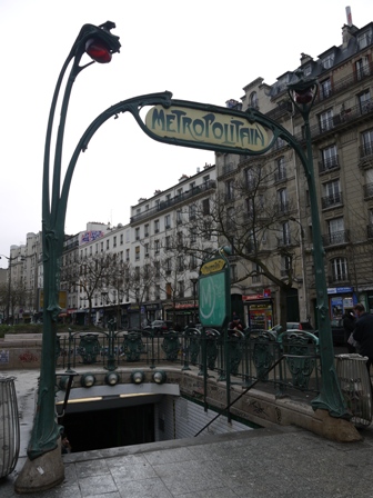 art nouveau metro entrance